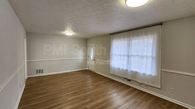 Foto del edificio - 67 Heron Dr