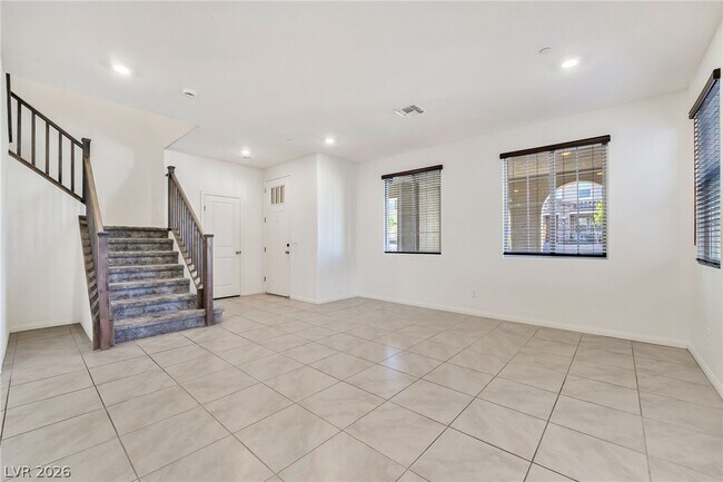 Foto del edificio - 3732 Via Gennaro