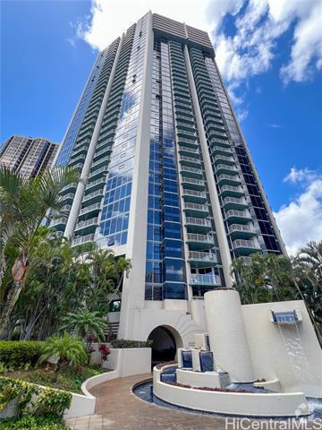 Building Photo - 1212 Nuuanu Ave