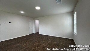 Foto del edificio - 6429 Handel Ldg