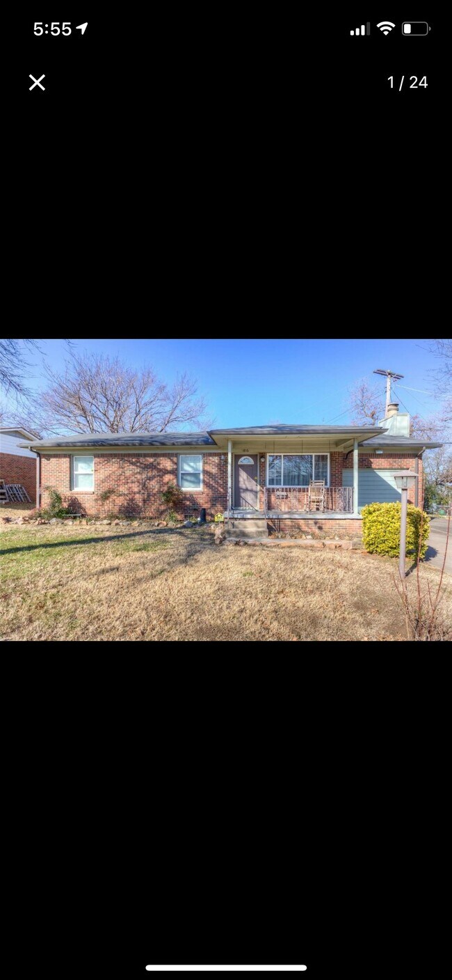 Foto del edificio - 1816 S Lakewood Ave