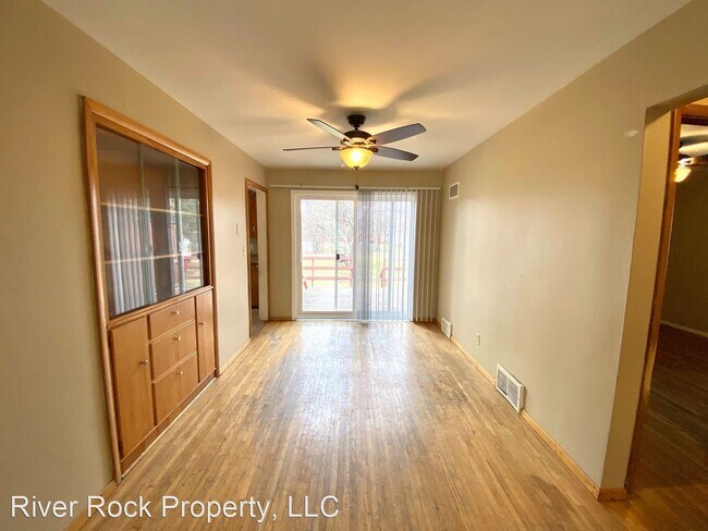 Building Photo - 4 br, 2 bath House - 1205 6th Street South