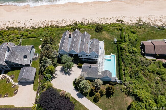 Foto del edificio - 390 Old Montauk Hwy
