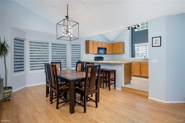 Building Photo - 4 br, 3 bath House - 10548 Kipling Place