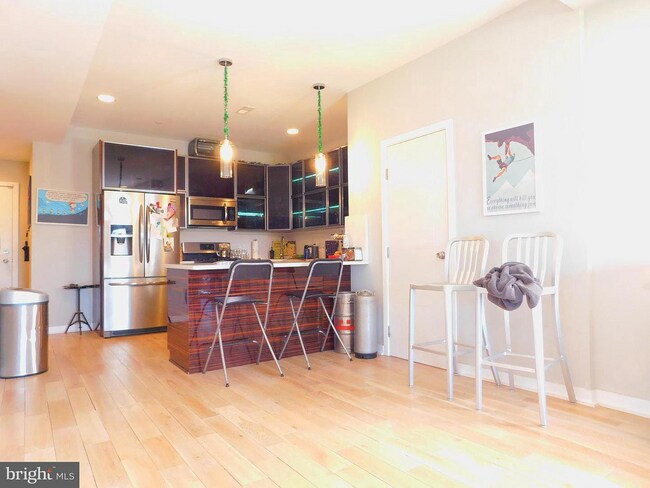 Building Photo - 1824 Frankford Ave