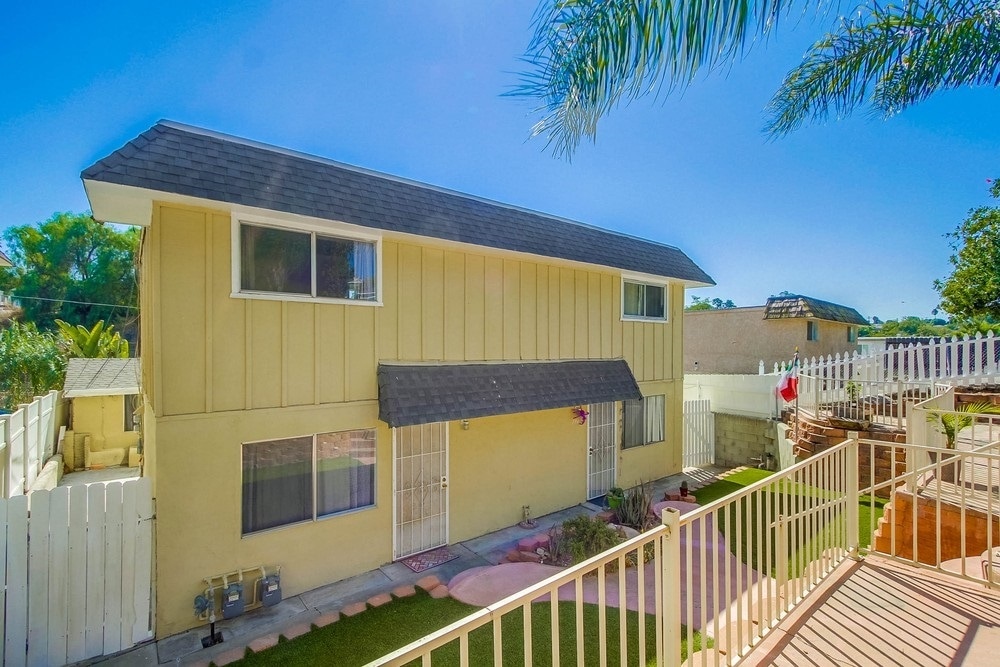 1967 Ensenada St, Lemon Grove, CA 91945 Townhome Rentals in Lemon