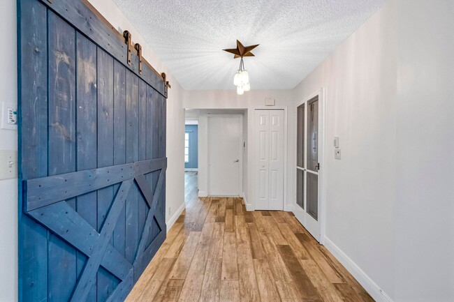 Building Photo - 2075 NW 15th Pl