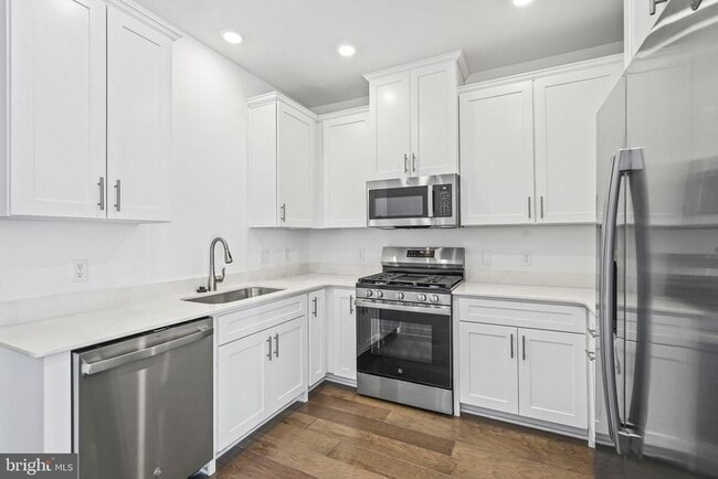 Foto del edificio - 140 Leona Stewart Ln