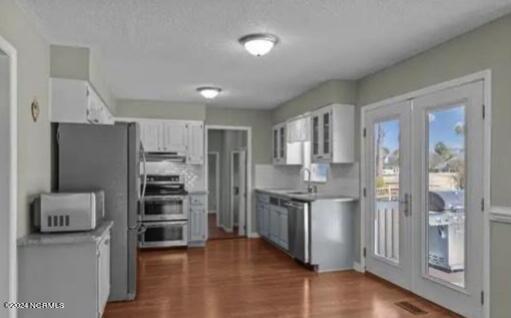 Foto del edificio - 105 Oak Dr