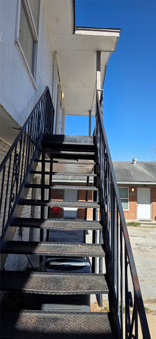 Foto del edificio - 5130 Chapman St