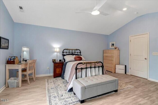 Foto del edificio - Build Equity While Leasing - Lease and Own...