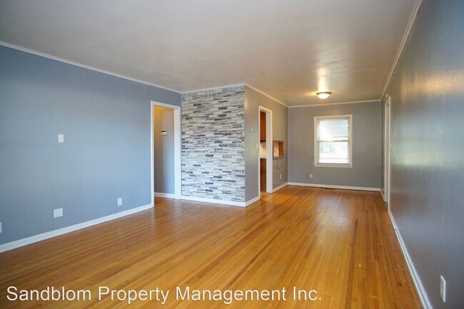Building Photo - 2 br, 1 bath House - 5126 South St Louis A...