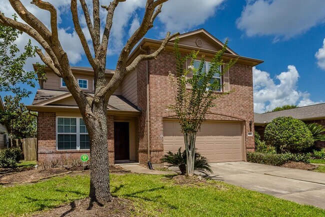 Foto del edificio - 8438 Resada Park Ln