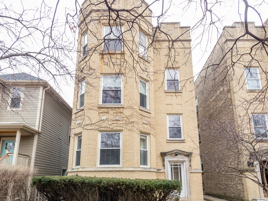 Primary Photo - 407 Sherman Ave