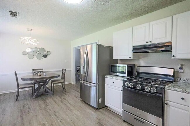 Foto del edificio - 354 Shoal Ct