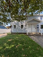 Building Photo - 335 Wiklund Ave