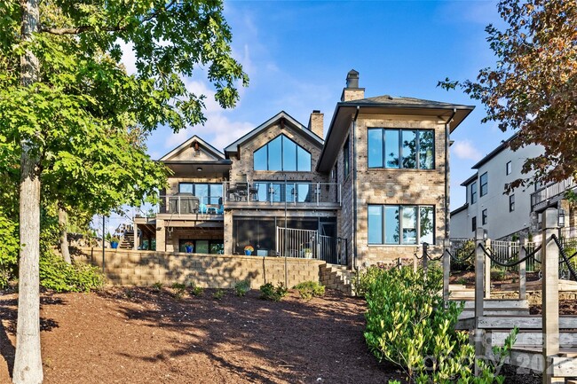 Building Photo - 6032 Headlands Ct