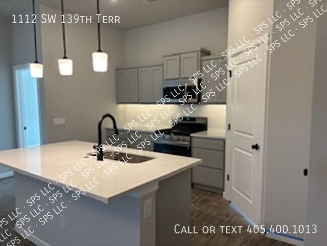 Foto del edificio - 1112 SW 139th Ter