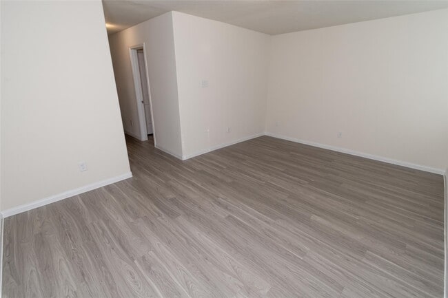 Building Photo - 5562 Amelia Plantation Dr