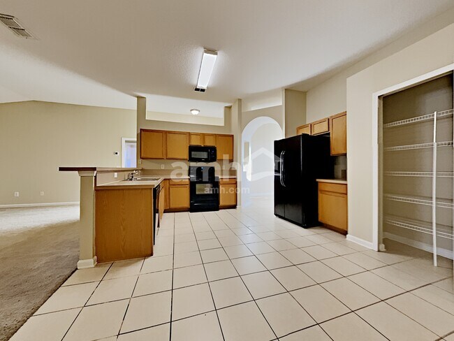 Building Photo - 3266 Woodglen Dr