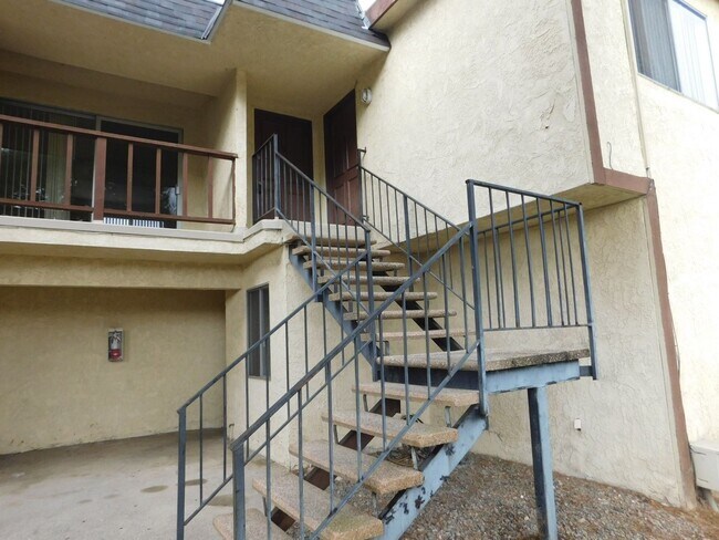 Building Photo - 7841 Shaffer Cir