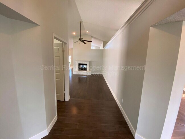 Building Photo - 225 Wild Pine Point