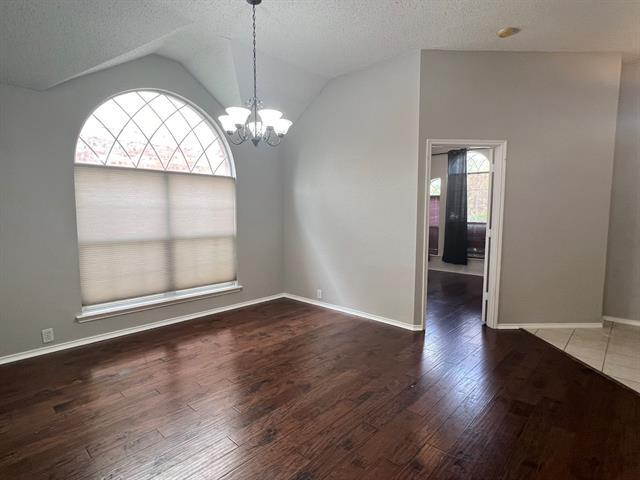 Foto del edificio - 4736 Parkmount Dr