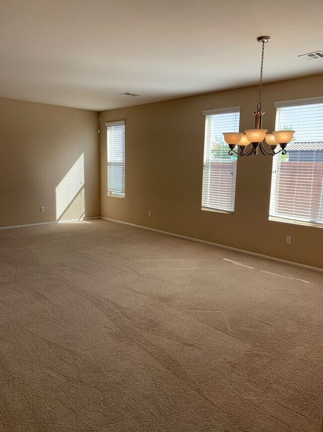 Foto del edificio - Prime Summerlin location near Red Rock! 4 ...