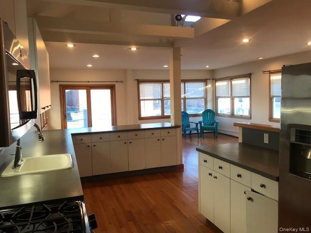 Foto del edificio - 111 New York Ave