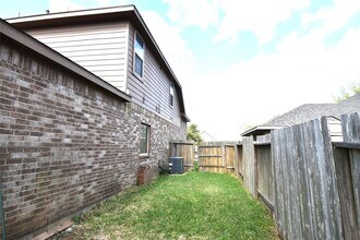 Building Photo - 419 Blossom Terrace Ln