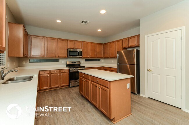 Foto del edificio - 17039 W Ipswitch Way