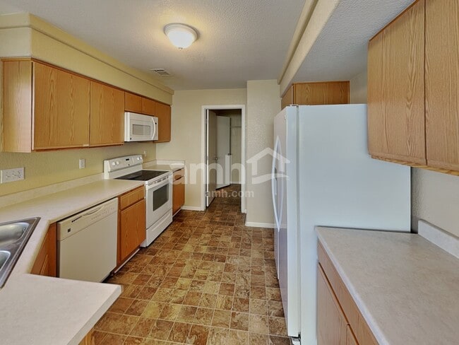 Foto del edificio - 19065 Burlington Pl