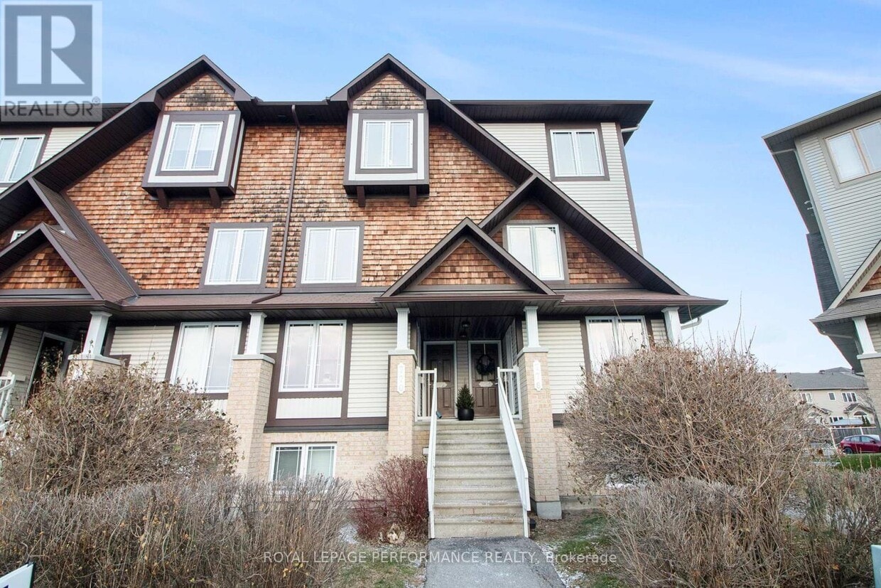 Photo principale - 772 Lakeridge Dr