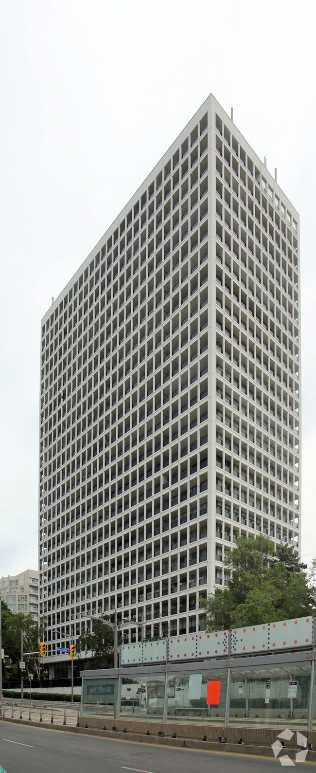 Building Photo - The Thomas