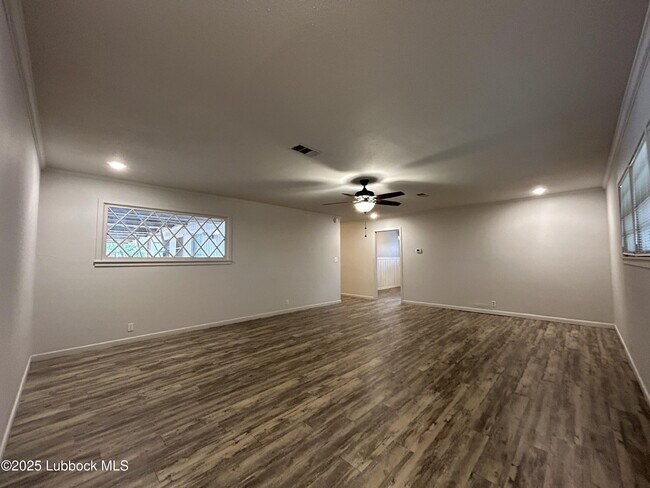 Foto del edificio - 2509 52nd St