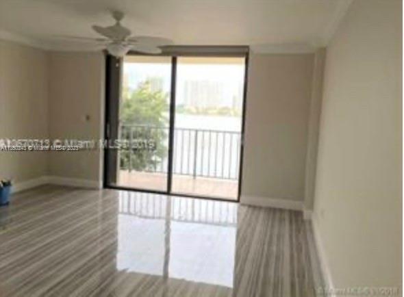Foto del edificio - 17878 N Bay Rd