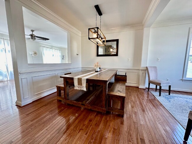 Foto del edificio - 8273 Glade Bank Dr