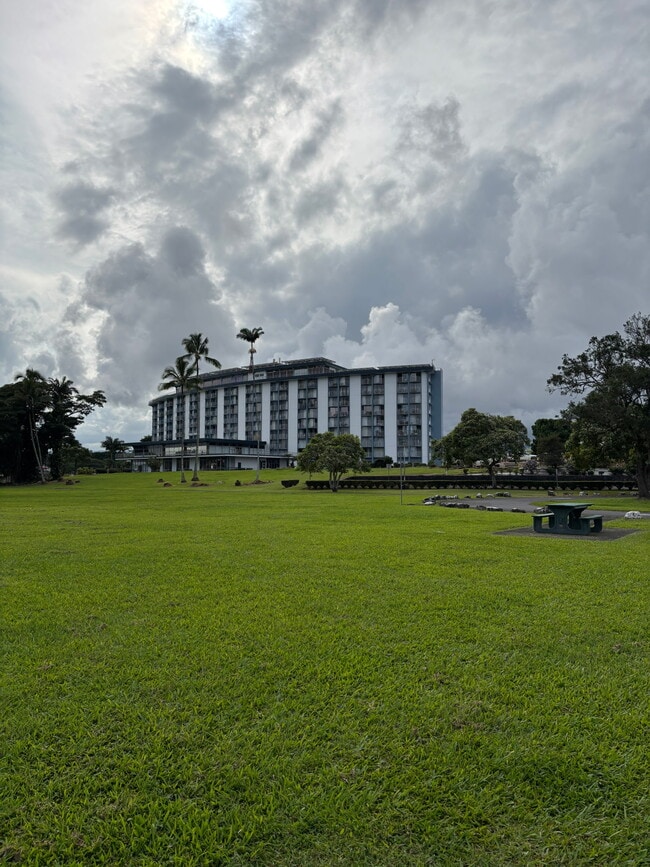 Building Photo - 101 Aupuni St