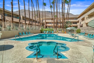 Building Photo - 277 E Alejo Rd