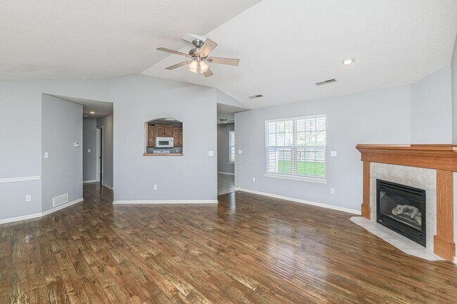 Building Photo - 4709 Castlewood Ct