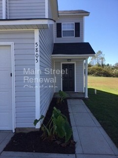 Building Photo - 5805 Bridgeway Dr