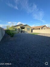 Building Photo - 4625 Stonecrop Dr