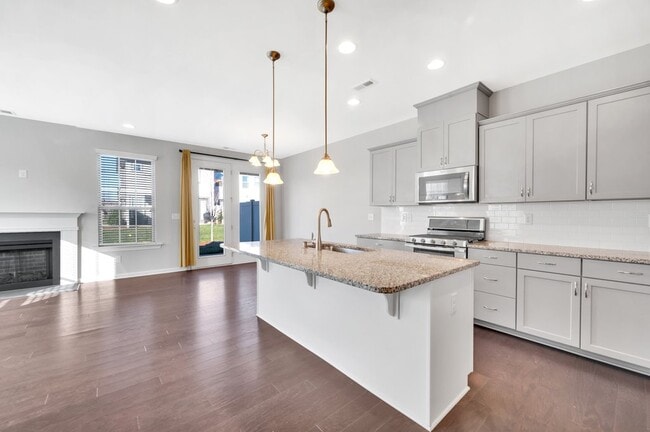 Building Photo - 9440 Glenburn Ln