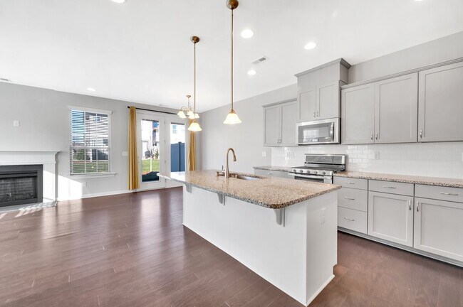Foto del edificio - 9440 Glenburn Ln