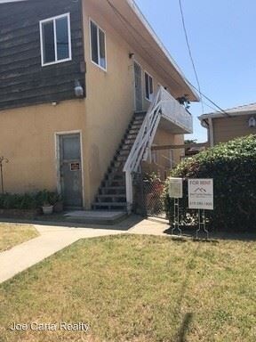Primary Photo - 2-4369 Maple St