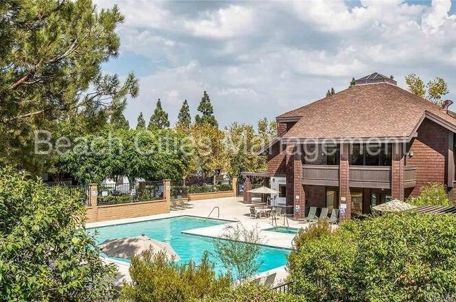 Foto principal - 2506 E Willow St