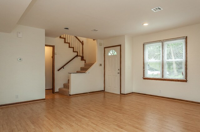 living room - 1011 W 48th St