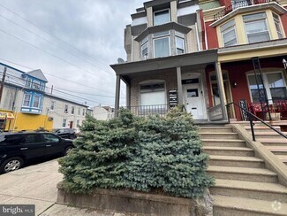 Building Photo - 1057 N 11th St