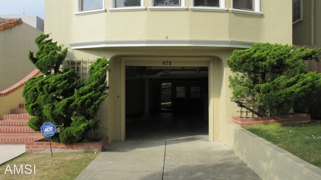 Foto del edificio - 3 br, 1.5 bath House - 675 Laguna Honda