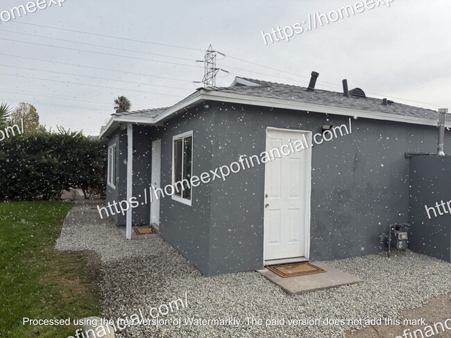 Building Photo - Nice Home For Rent